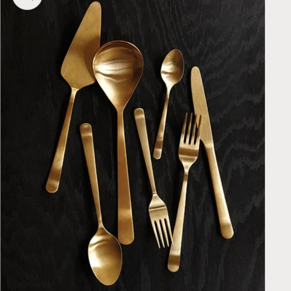 Oslo Matte Gold Stainless Steel 5 Piece Cutlery Set - Service for 1